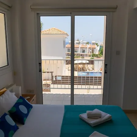 Villa Fig Tree Ekaterina 3 Bdrm