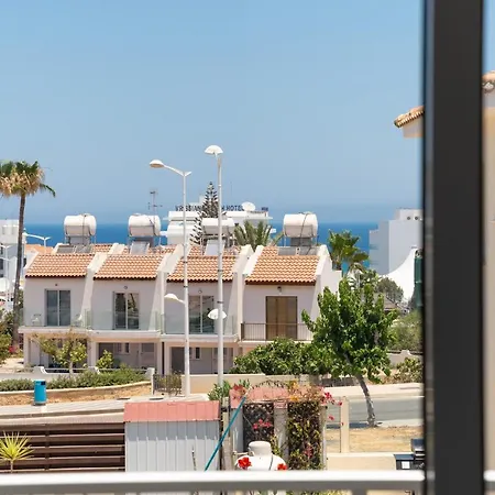 Fig Tree Ekaterina 3 Bdrm ヴィラ プロタラス