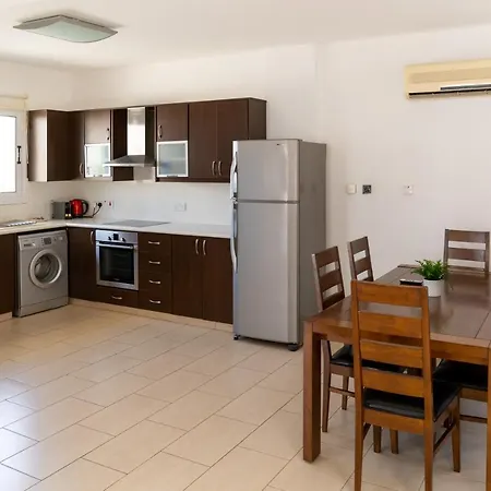 Villa Fig Tree Ekaterina 3 Bdrm Protarász