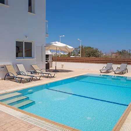 Fig Tree Ekaterina 3 Bdrm Villa Protarász