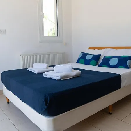 Fig Tree Ekaterina 3 Bdrm * Protaras