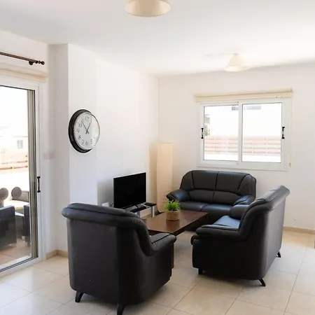 Villa Fig Tree Ekaterina 3 Bdrm Protaras